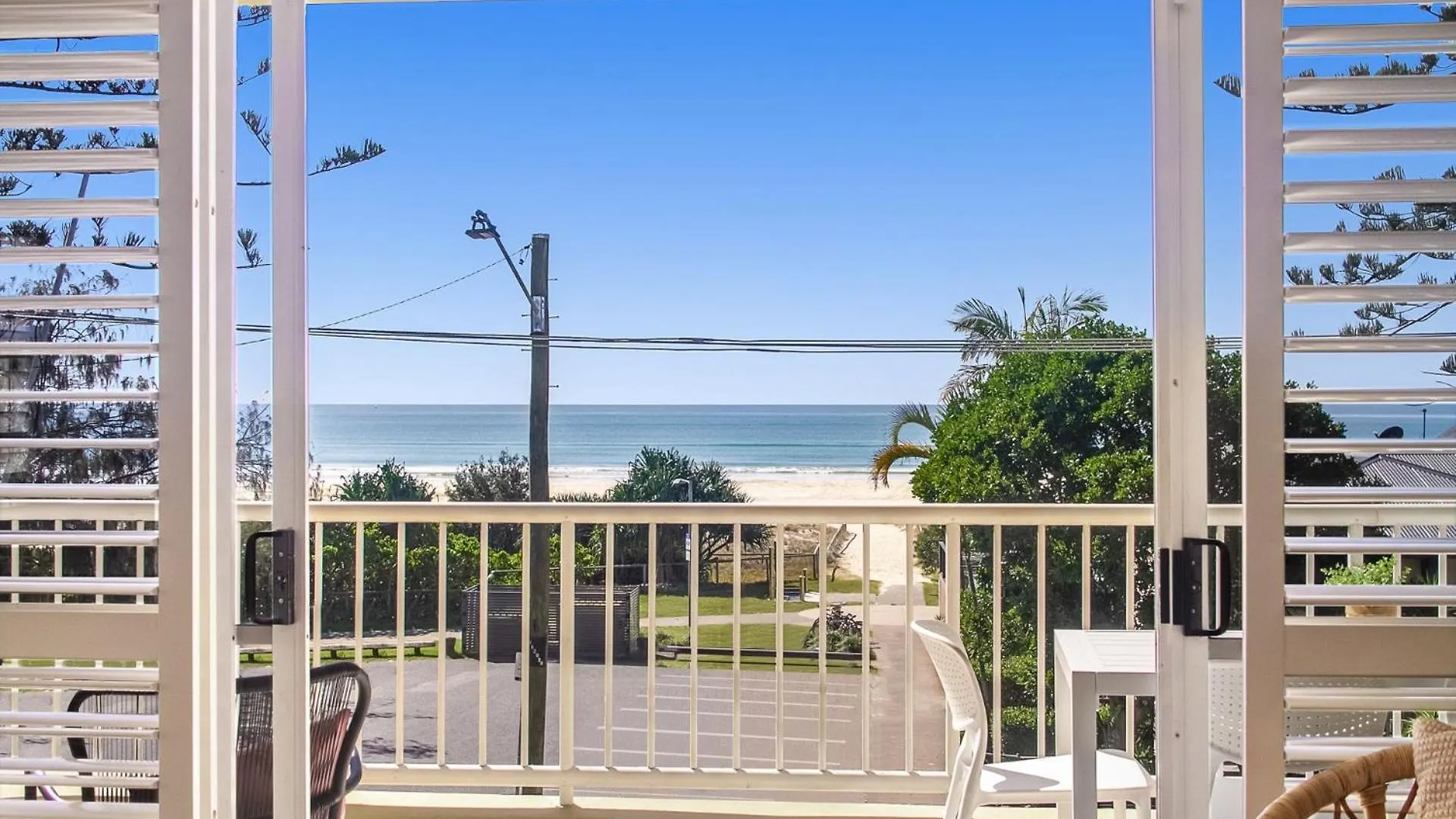 Beach Pines 5 Gold Coast 0*,  Australien